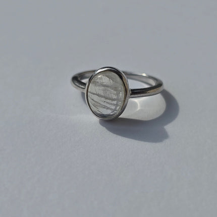 Ring met maansteen